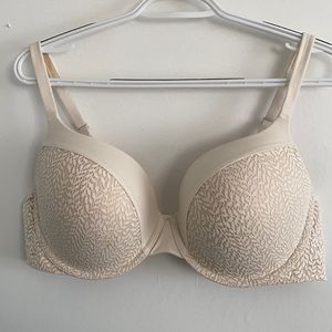 Victoria secret 40C cream